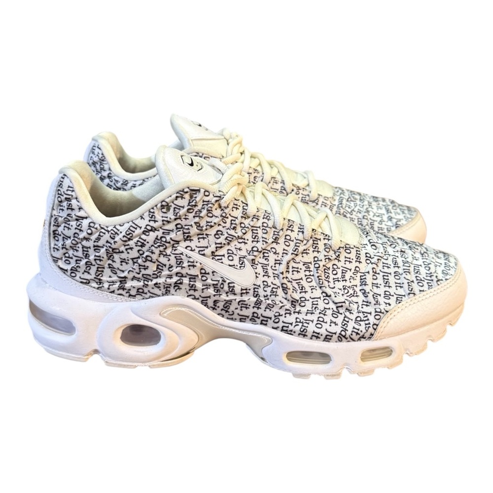 Nike Air Max Plus "Just Do It" Women’s Size 8.5 Sneakers